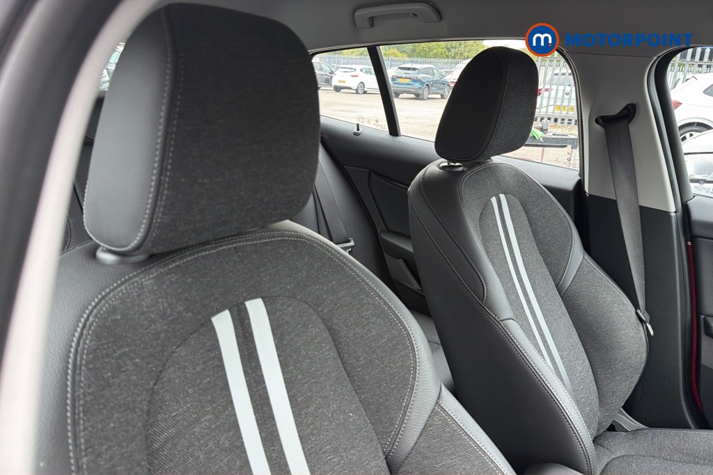 BMW 1 Series Sport Automatic Petrol Hatchback - Stock Number (1673910) - 18th supplementary image