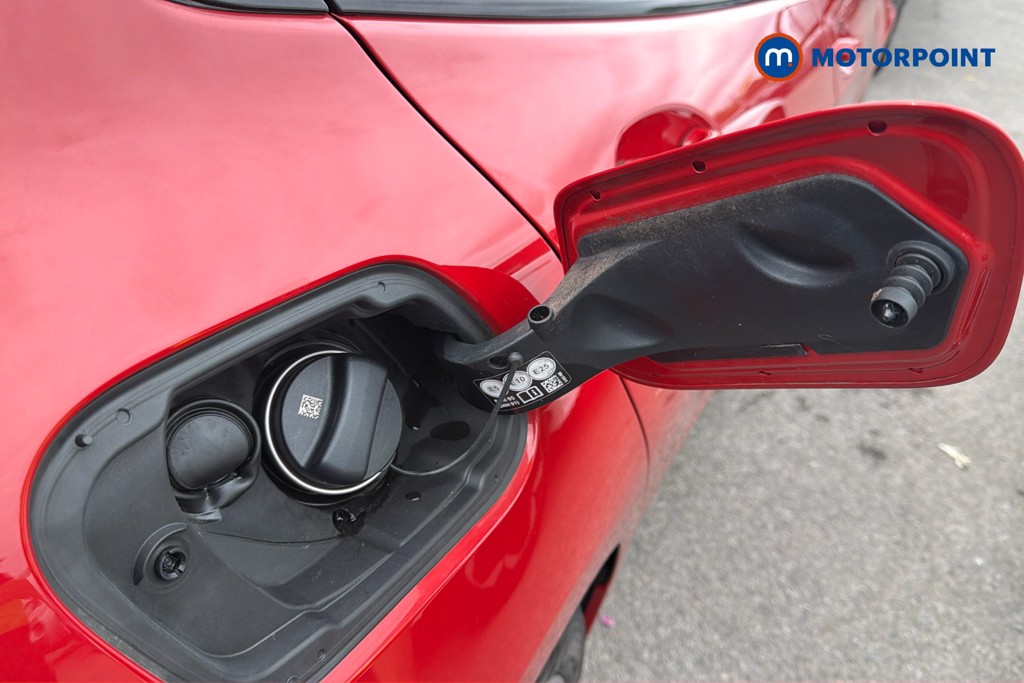 BMW 1 Series Sport Automatic Petrol Hatchback - Stock Number (1673910) - 1st supplementary image