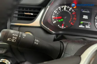 Renault Captur Iconic Manual Petrol SUV - Stock Number (1673926) - 11th supplementary image