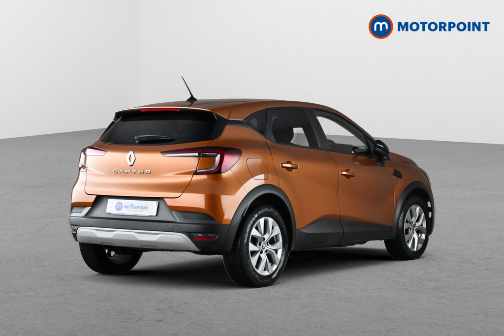 Renault Captur Iconic Manual Petrol SUV - Stock Number (1673926) - Passenger side rear corner