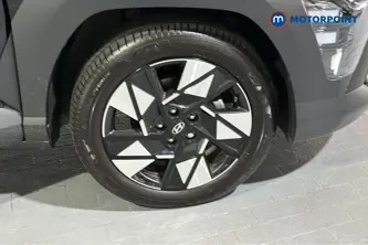 Hyundai Kona Advance Automatic Petrol-Electric Hybrid SUV - Stock Number (1674117) - 47th supplementary image