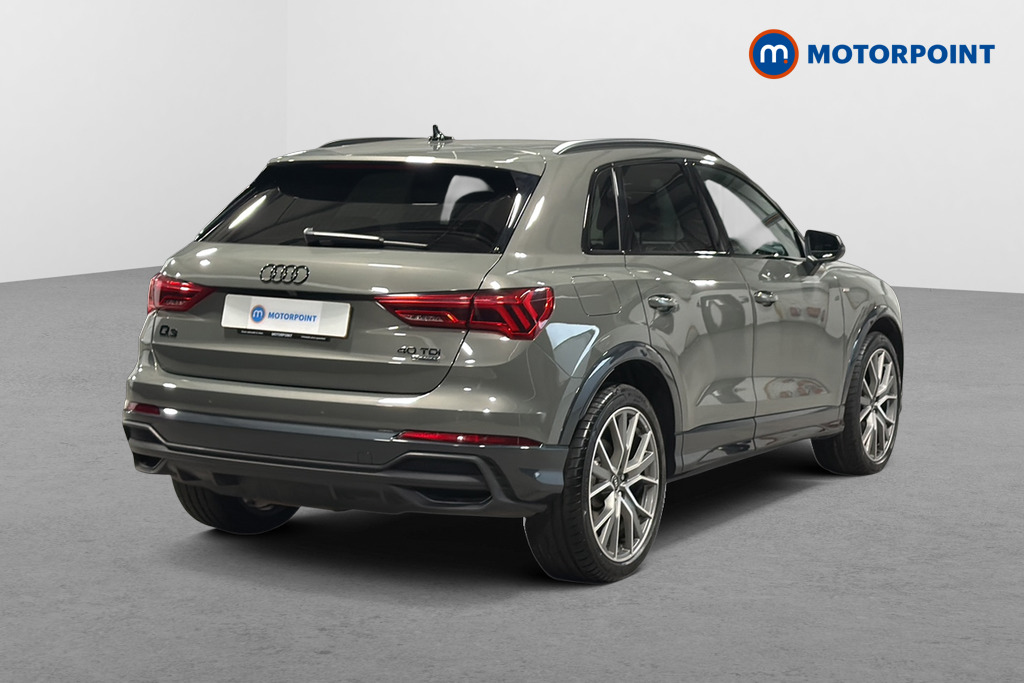 Audi Q3 Black Edition Automatic Diesel SUV - Stock Number (1674341) - Passenger side rear corner