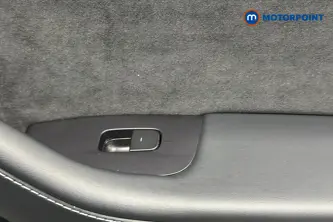 Tesla Model Y Long Range Automatic Electric SUV - Stock Number (1674364) - 994th supplementary image
