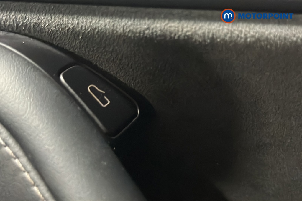 Tesla Model Y Long Range Automatic Electric SUV - Stock Number (1674364) - 1003rd supplementary image