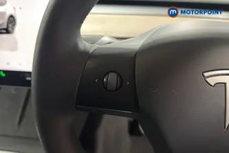 Tesla Model Y Long Range Automatic Electric SUV - Stock Number (1674364) - 4th supplementary image