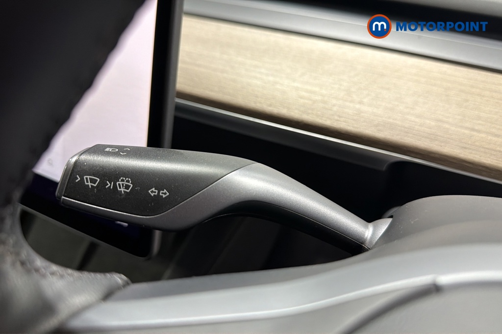Tesla Model Y Long Range Automatic Electric SUV - Stock Number (1674364) - 5th supplementary image