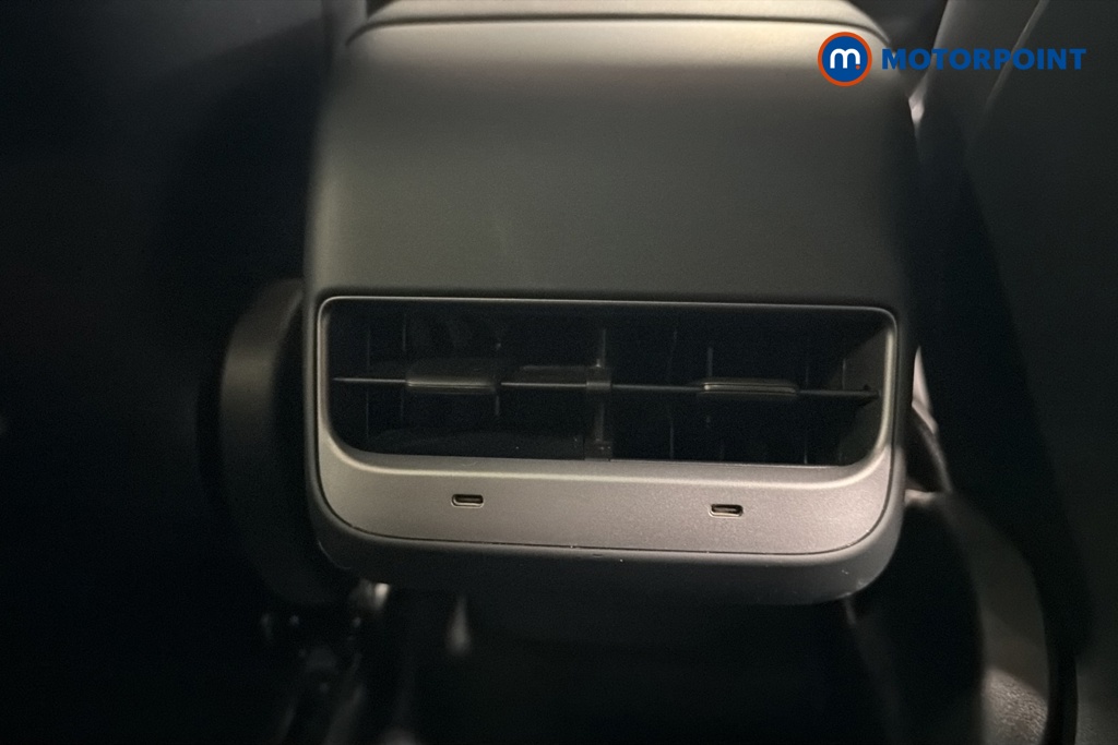 Tesla Model Y Long Range Automatic Electric SUV - Stock Number (1674364) - 17th supplementary image