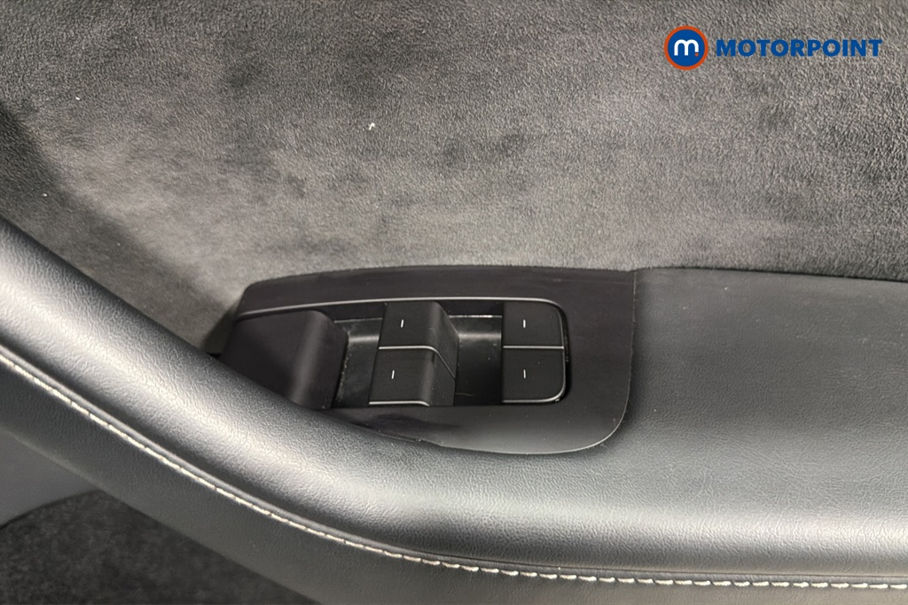 Tesla Model Y Long Range Automatic Electric SUV - Stock Number (1674364) - 19th supplementary image