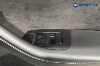 Tesla Model Y Long Range Automatic Electric SUV - Stock Number (1674364) - 19th supplementary image