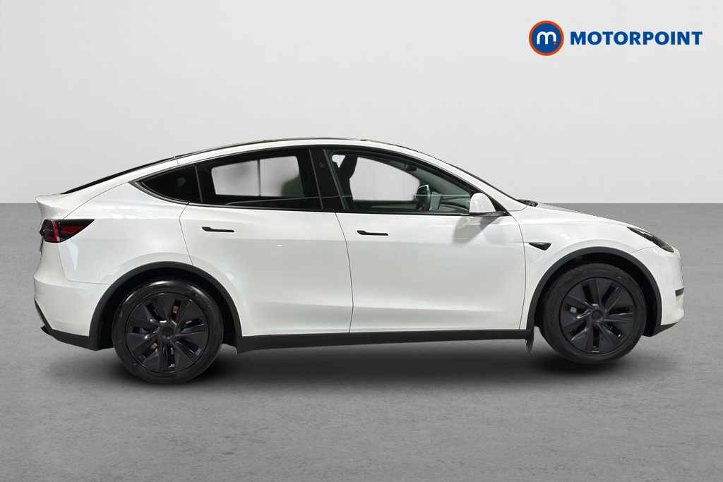 Tesla Model Y Long Range Automatic Electric SUV - Stock Number (1674364) - Passenger side