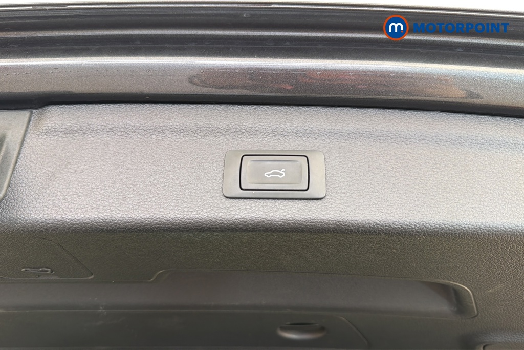 Audi Q3 S Line Automatic Petrol SUV - Stock Number (1674488) - 35th supplementary image