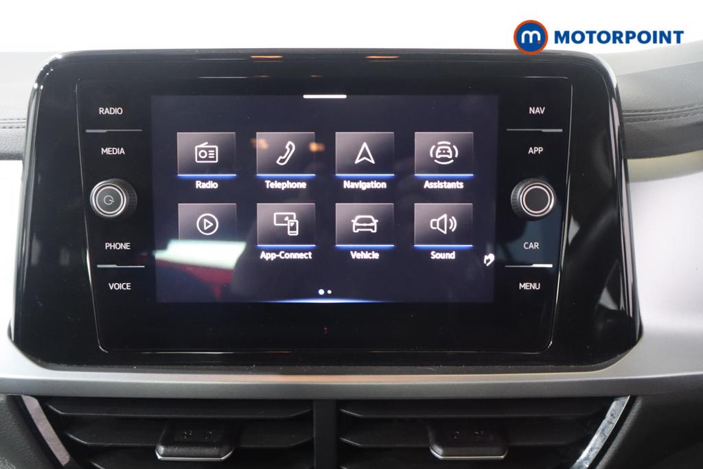 Volkswagen T-Roc Life Manual Petrol SUV - Stock Number (1674646) - 3rd supplementary image