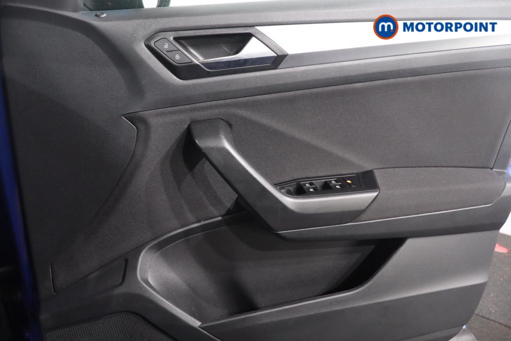 Volkswagen T-Roc Life Manual Petrol SUV - Stock Number (1674646) - 10th supplementary image