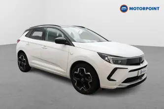 Vauxhall Grandland Ultimate Automatic Petrol SUV - Stock Number (1674650) - Drivers side front corner