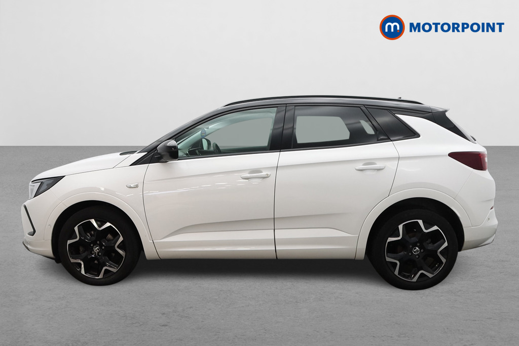 Vauxhall Grandland Ultimate Automatic Petrol SUV - Stock Number (1674650) - Passenger side
