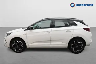 Vauxhall Grandland Ultimate Automatic Petrol SUV - Stock Number (1674650) - Passenger side