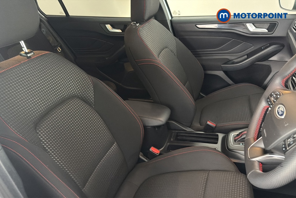 Ford Focus St-Line Automatic Petrol Estate - Stock Number (1674718) - 22nd supplementary image