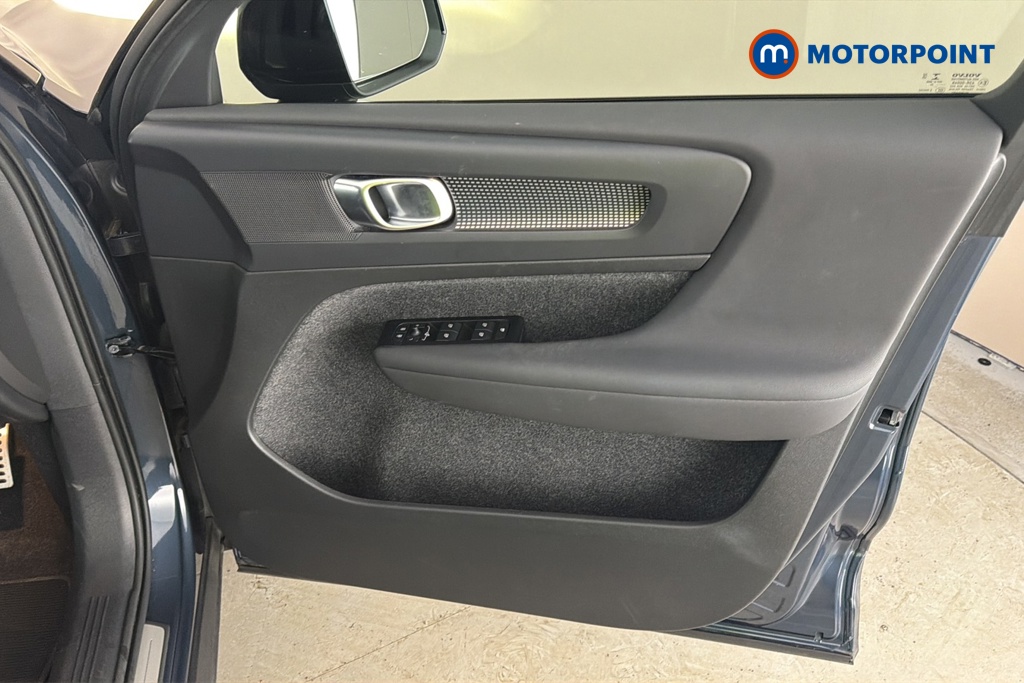 Volvo Xc40 R Design Automatic Petrol Plug-In Hybrid SUV - Stock Number (1674858) - 18th supplementary image