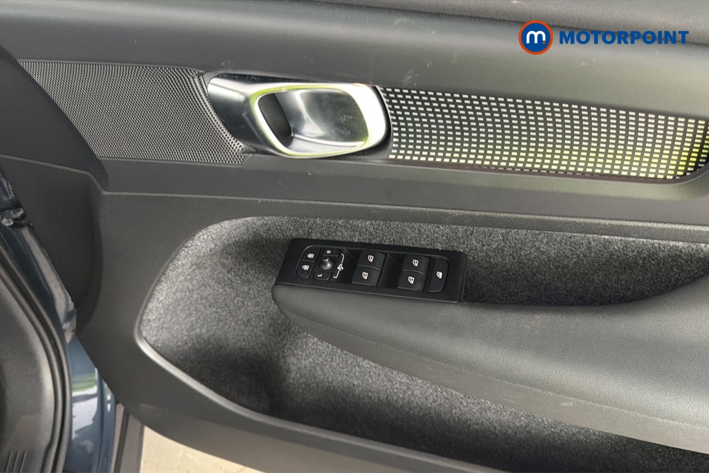 Volvo Xc40 R Design Automatic Petrol Plug-In Hybrid SUV - Stock Number (1674858) - 19th supplementary image