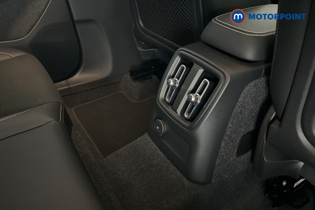 Volvo Xc40 R Design Automatic Petrol Plug-In Hybrid SUV - Stock Number (1674858) - 28th supplementary image