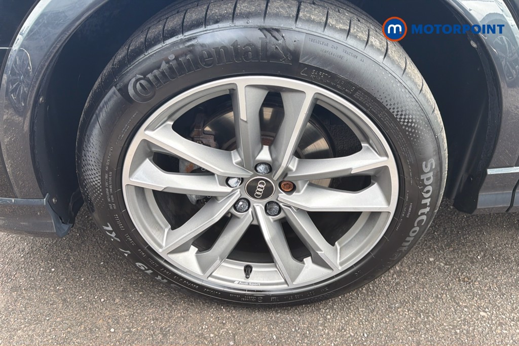 Audi Q3 Black Edition Automatic Petrol SUV - Stock Number (1674977) - 38th supplementary image