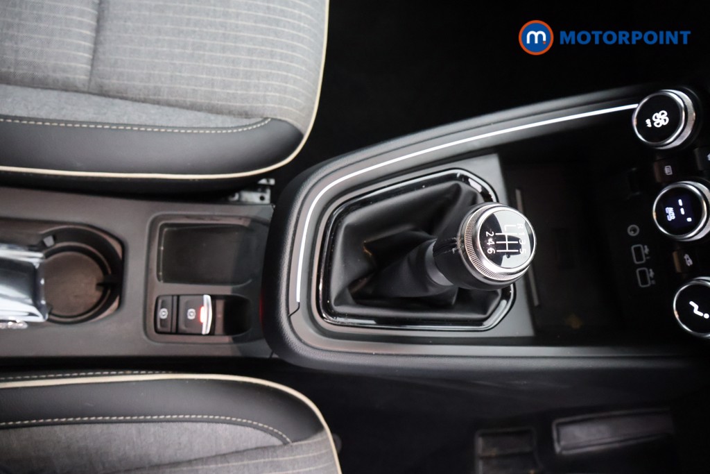 Renault Clio Techno Manual Petrol Hatchback - Stock Number (1674979) - 14th supplementary image