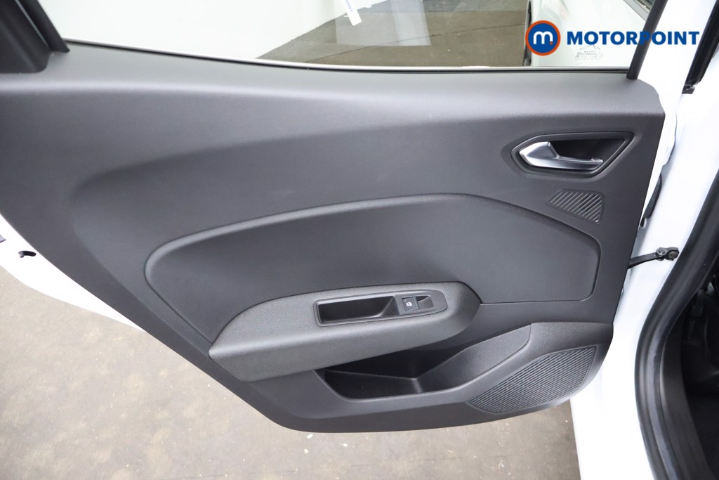 Renault Clio Techno Manual Petrol Hatchback - Stock Number (1674979) - 28th supplementary image