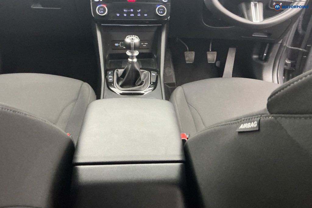 Hyundai Tucson Advance Manual Petrol SUV - Stock Number (1675132) - 11th supplementary image