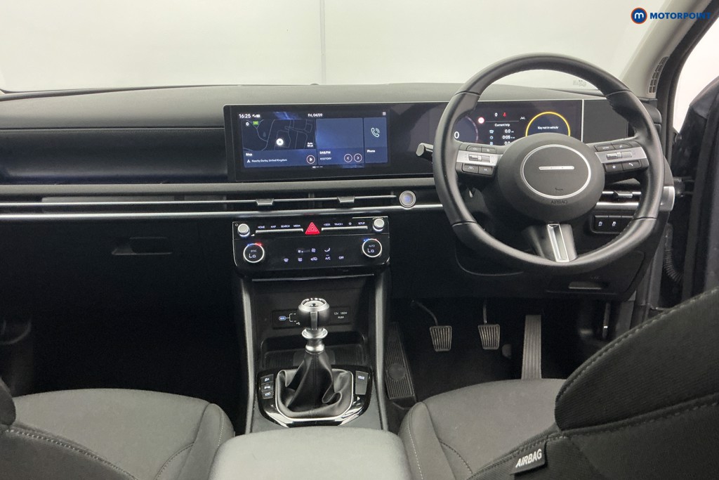 Hyundai Tucson Advance Manual Petrol SUV - Stock Number (1675132) - 12th supplementary image