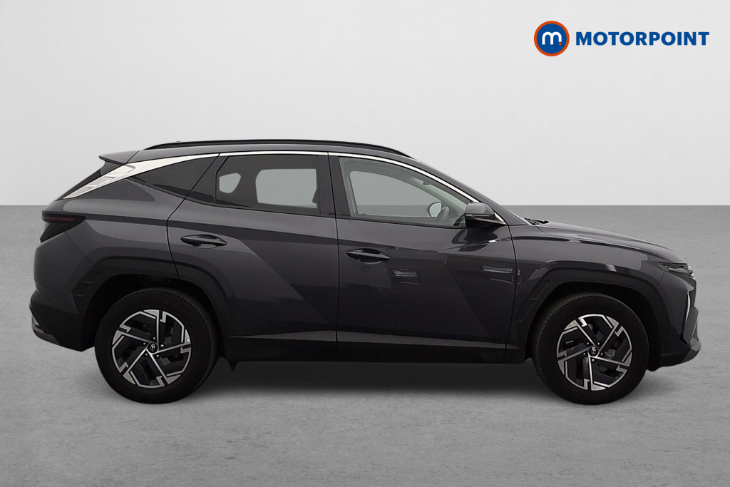 Hyundai Tucson Advance Manual Petrol SUV - Stock Number (1675132) - Drivers side