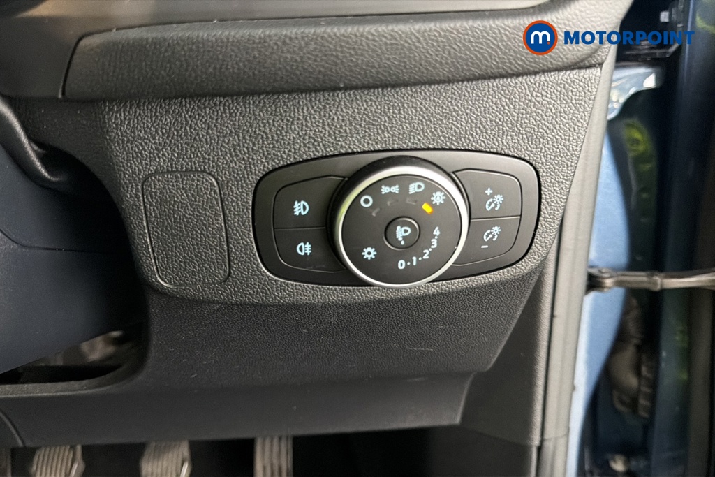 Ford Focus St-Line X Edition Manual Petrol Hatchback - Stock Number (1675137) - 11th supplementary image