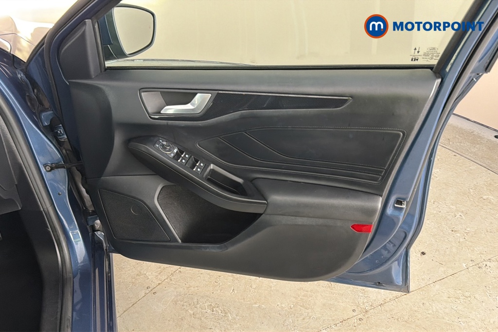 Ford Focus St-Line X Edition Manual Petrol Hatchback - Stock Number (1675137) - 18th supplementary image