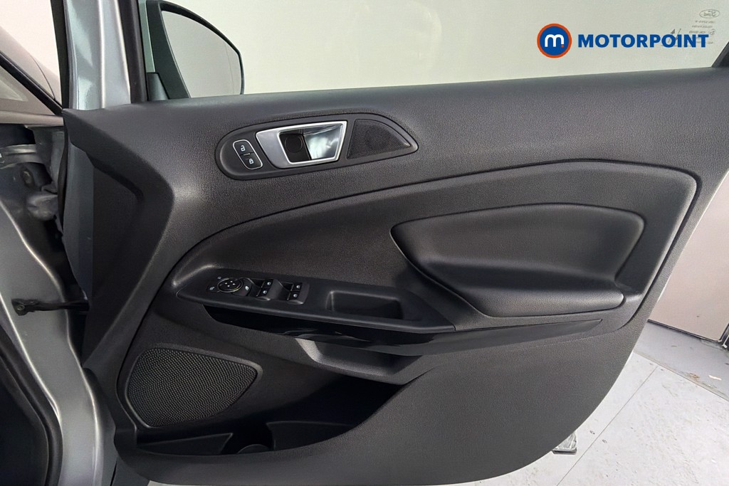 Ford Ecosport St-Line Manual Petrol SUV - Stock Number (1675255) - 19th supplementary image