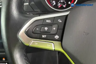 Volkswagen Tiguan Life Automatic Diesel SUV - Stock Number (1675409) - 4th supplementary image