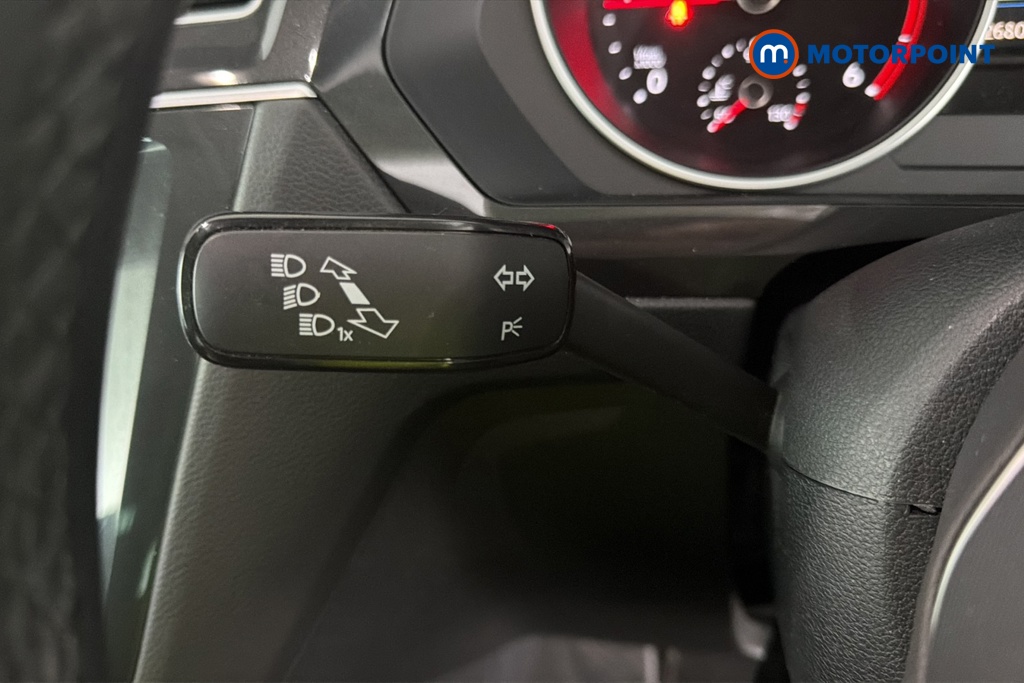 Volkswagen Tiguan Life Automatic Diesel SUV - Stock Number (1675409) - 5th supplementary image