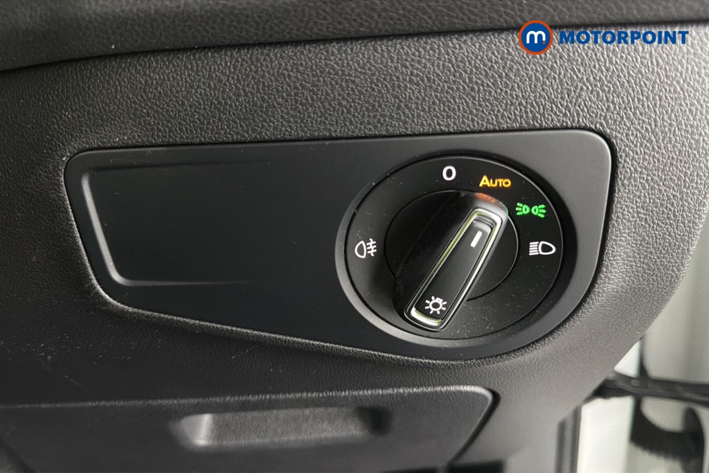 Volkswagen Tiguan Life Automatic Diesel SUV - Stock Number (1675409) - 11th supplementary image