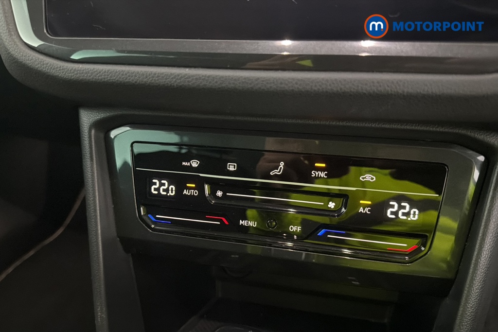 Volkswagen Tiguan Life Automatic Diesel SUV - Stock Number (1675409) - 12th supplementary image