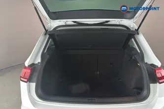 Volkswagen Tiguan Life Automatic Diesel SUV - Stock Number (1675409) - 30th supplementary image