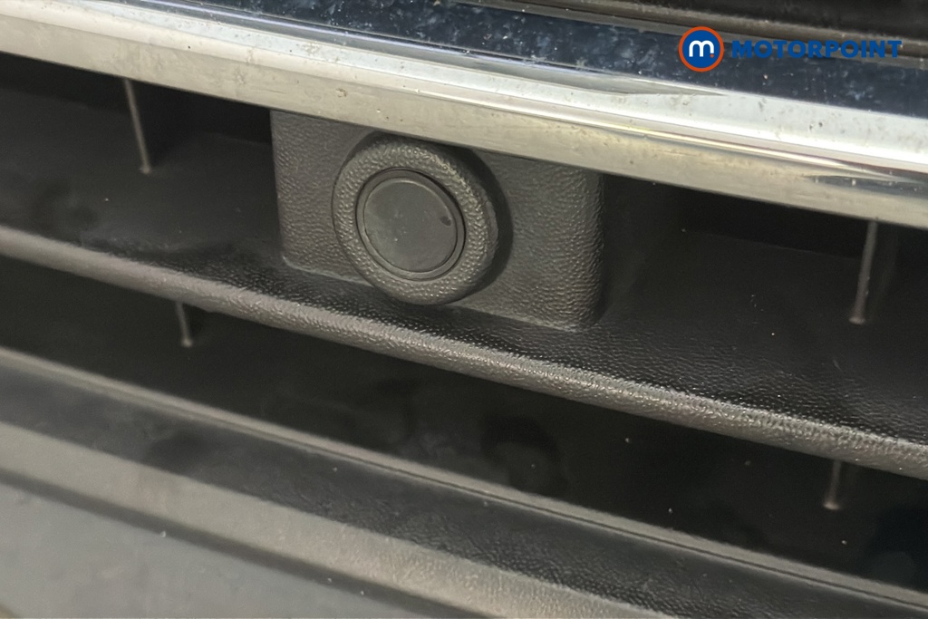Volkswagen Tiguan Life Automatic Diesel SUV - Stock Number (1675409) - 38th supplementary image