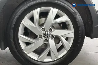 Volkswagen Tiguan Life Automatic Diesel SUV - Stock Number (1675409) - 45th supplementary image