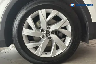 Volkswagen Tiguan Life Automatic Diesel SUV - Stock Number (1675409) - 47th supplementary image