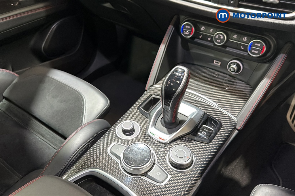 Alfa Romeo Stelvio Veloce Ti Automatic Petrol SUV - Stock Number (1675463) - 15th supplementary image