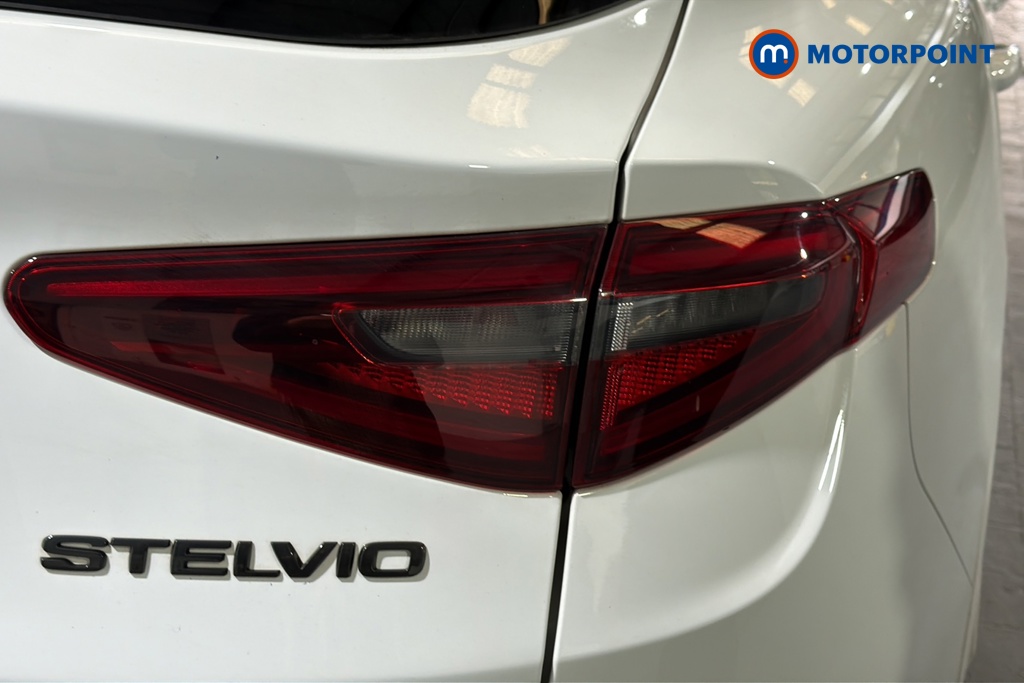 Alfa Romeo Stelvio Veloce Ti Automatic Petrol SUV - Stock Number (1675463) - 36th supplementary image