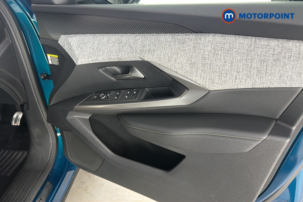 Peugeot 5008 GT Automatic Petrol SUV - Stock Number (1675582) - 18th supplementary image