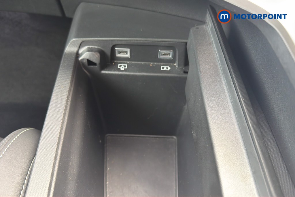 Peugeot 5008 GT Automatic Petrol SUV - Stock Number (1675593) - 17th supplementary image