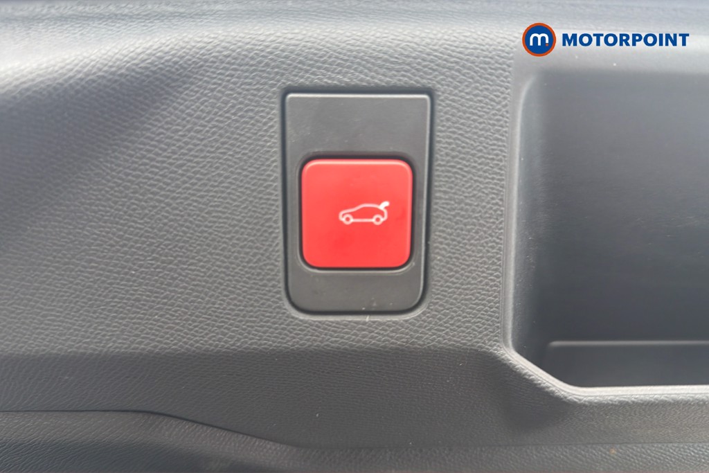 Peugeot 5008 GT Automatic Petrol SUV - Stock Number (1675593) - 26th supplementary image