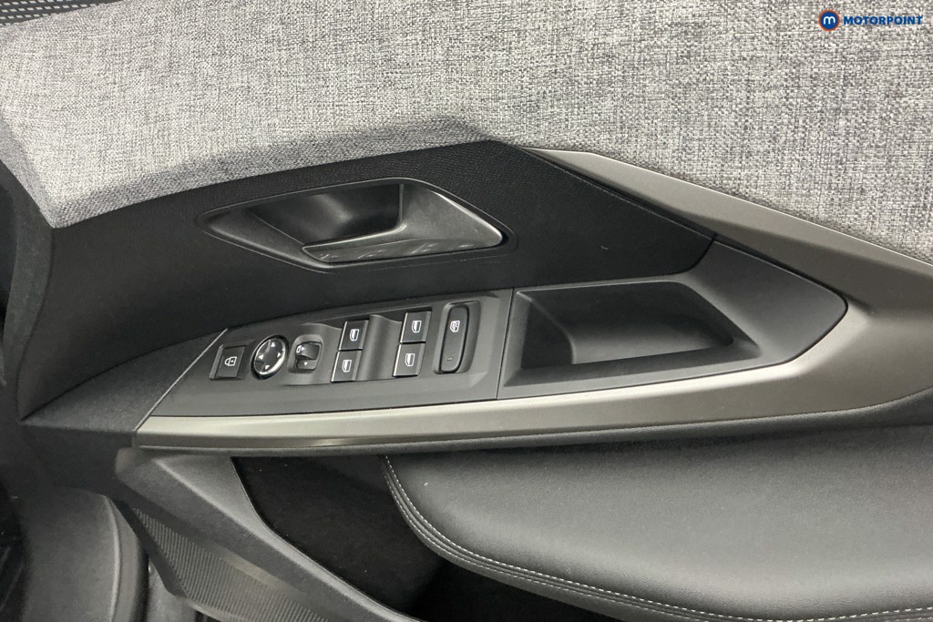 Peugeot 5008 GT Automatic Petrol SUV - Stock Number (1675610) - 25th supplementary image
