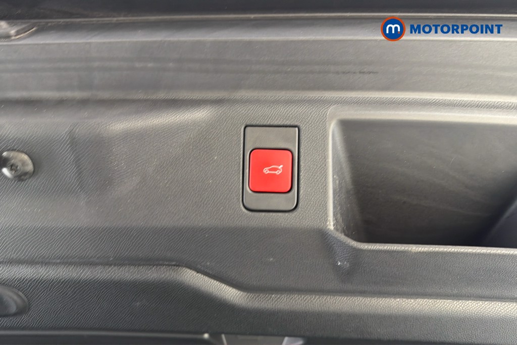 Peugeot 5008 GT Automatic Petrol SUV - Stock Number (1675628) - 35th supplementary image
