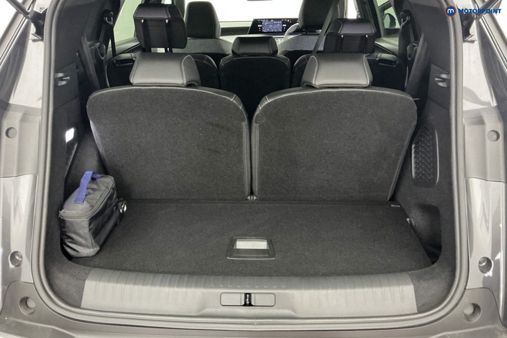 Peugeot 5008 Allure Premium Automatic Petrol SUV - Stock Number (1675631) - 3rd supplementary image