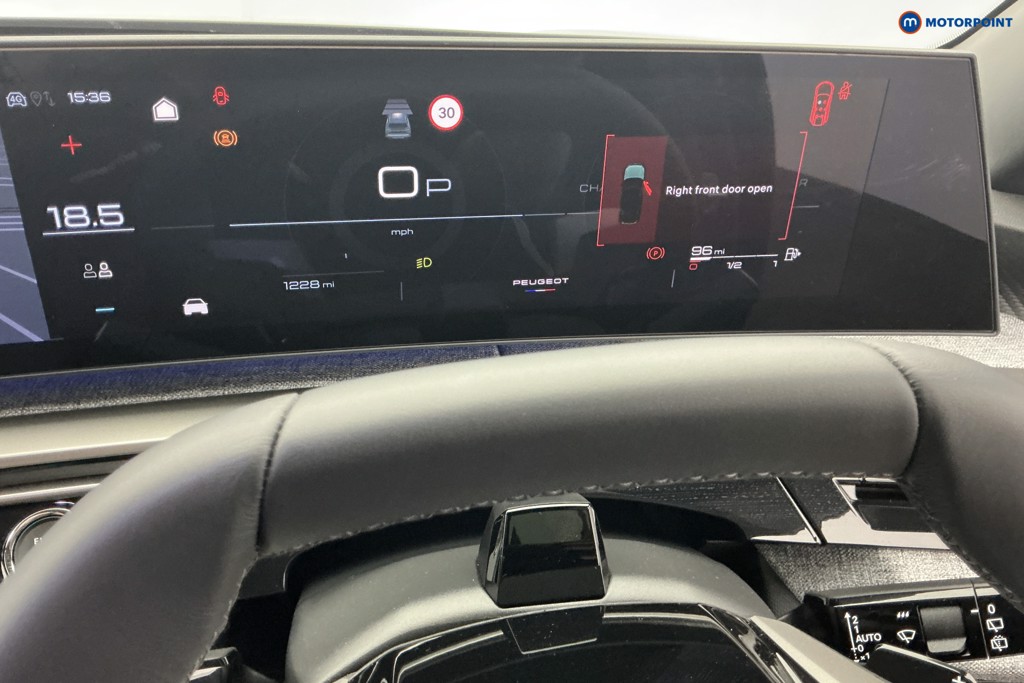 Peugeot 5008 Allure Premium Automatic Petrol SUV - Stock Number (1675631) - 7th supplementary image